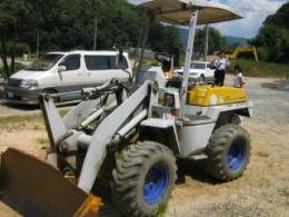 建設重機【20080604】コベルコ製建設重機　ホイールローダー WA30-5　買取