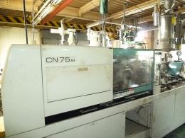 プラスチック成形機【2010015】新潟鉄工製中古射出成形機CN-75型型買取