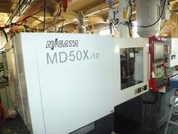 プラスチック成形機【2010015】新潟鉄工製中古射出成形機MD-50EX型型買取