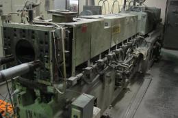 プラスチック押出機【2012011】東芝機械製中古2軸押出機TEM-100昭和57年製買取